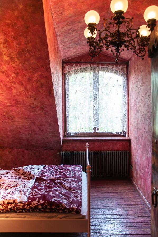 Attic Apartment Warszawa Экстерьер фото